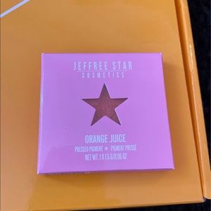 Jeffree Star single shadow